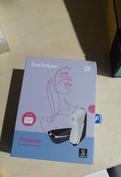 Вакуумный клиторальный стимулятор Satisfyer Traveler (мятая упаковка!!!) SO1831-R фото