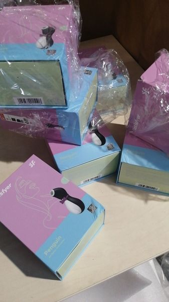 Вакуумний кліторальний стимулятор Satisfyer Penguin (м'ята упаковка!!!) SO1641-R фото